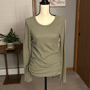 Victoria’s Secret Pink size large shirt